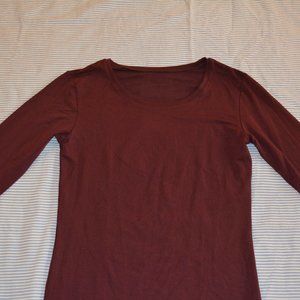 Uniqlo HEATTECH Extra Warm base layer shirt